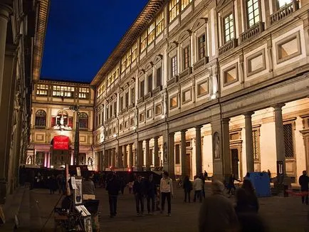 Art turizmus útmutató az Uffizi múzeum Firenzében