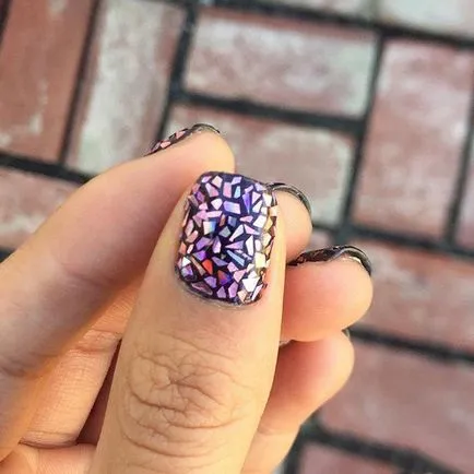 Nail design a fóliát a gél lakk fotó újdonságok