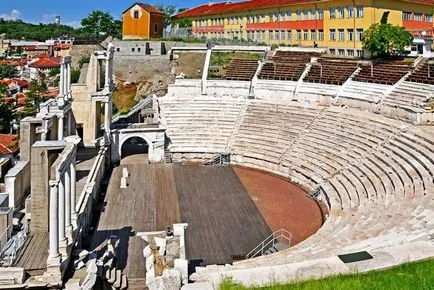 Kirándulás Plovdiv - a kulturális örökség a látogatás - műemlékek, múzeumok, templomok, paloták és színházak