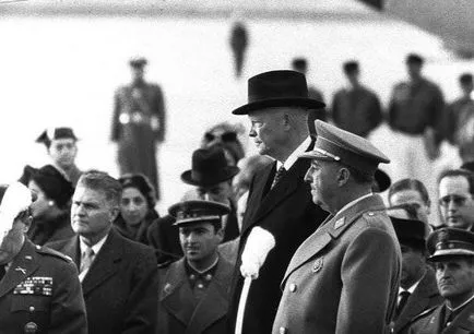 Generalissimo Francisco Franco - a diktátor Spanyol és a kormányzó caudillo (vezető) - Honvédségi Szemle