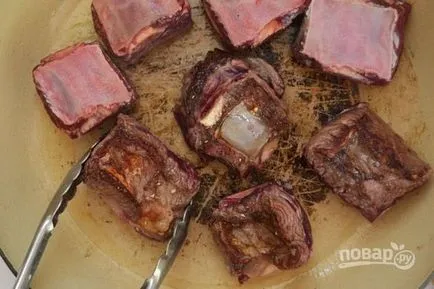 Ребрата на говеждо месо в тиган - стъпка по стъпка рецепта със снимки на