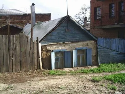 locuințe dărăpănate, Rostov-house