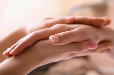 Как да се масажирате ръцете, красиви нокти - допълнение към вашия имидж