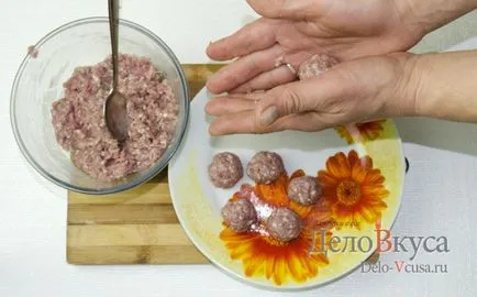 Hogyan kell főzni a levest húsgombóccal recept egy fotó