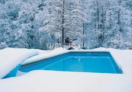 Piscina cadru în timpul iernii - parc de pe stradă sau cum se păstrează