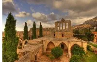 Кирения - информация за града и неговите забележителности