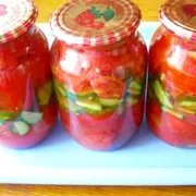 Консерви доматен салата и краставици рецепта със снимки