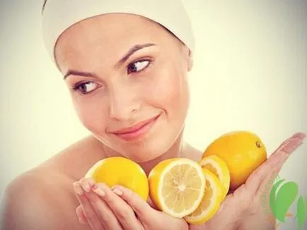 Lemon Face fogfehérítés maszk és gyümölcslé dörzsöli a bőrt