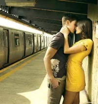 A metró, hogyan megismerkedhetnek a lány bármelyik ezer módon fér meg
