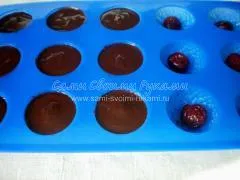 Cherry в шоколад - бонбони с ръцете си, рецептата със себе си снимка със собствените си ръце