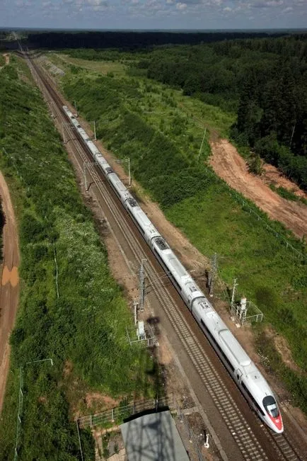 Tren de mare viteză Pelerin (20 poze)