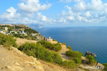 Cape Fiolent és jáspis strand a Krímben (Szevasztopol)