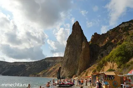 Cape Fiolent és jáspis strand a Krímben (Szevasztopol)