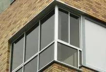 Astereală balcon cu privire la modul de depunere a unei trapezoidală