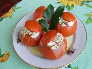 Tomatele ficat umplute (varianta) reteta cu fotografii