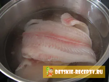 Fish rakott a gyermekek óvodai (recept fotó), gyermek receptek, konyha