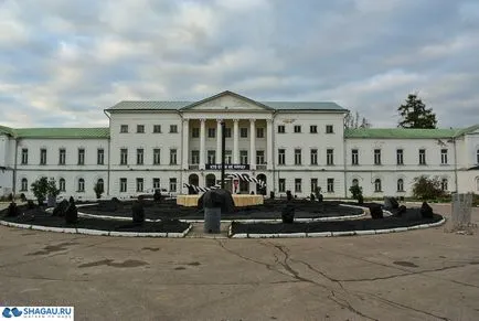 excursie independentă în Dubrovitsy și Ivanovo