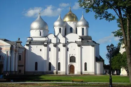 Catedrala Sfanta Sofia din Veliki Novgorod, Veliki Novgorod