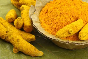 Sfaturi pentru a scăpa de pete turmeric