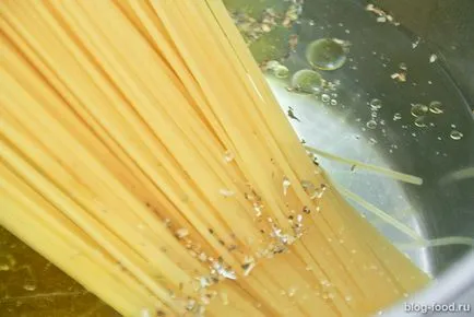 Спагети с морски дарове, как да се подготвят рецепта със снимка