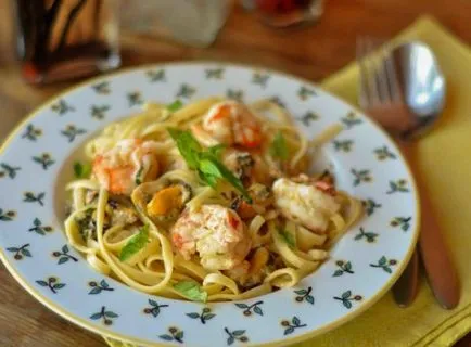 spaghete de casă cu fructe de mare retete