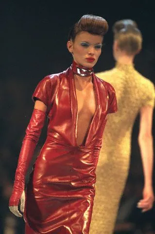 Стилът на 1990, мода енциклопедия