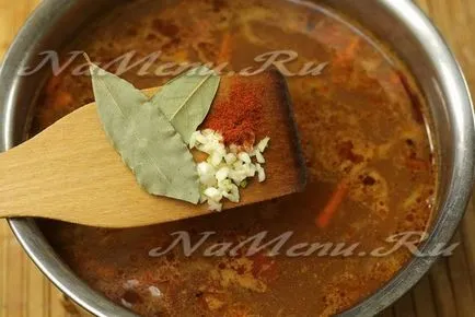 Kharcho leves csirke rizzsel és burgonya, a recept egy fotót