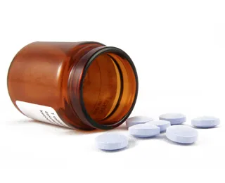 Таблети и лекарства от уртикария при възрастни (наркотици и пари)