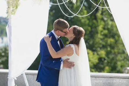 Esküvő a „Gzhel” stílus, esküvő napján, esküvői Magyarországon és a FÁK