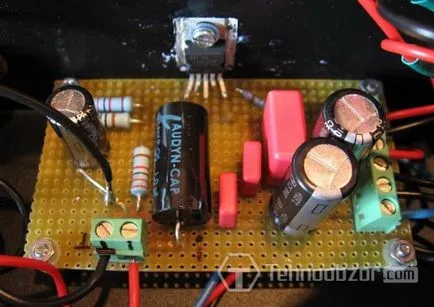 Reakcióvázlat 30 Watt audio erősítővel