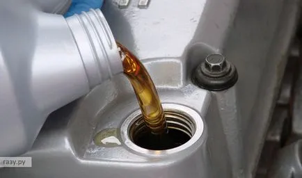 Смяната на маслото на двигателя на колата колко често да се смяна на маслото в колата, и защо, на PV газ