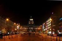 Wenceslas Square - историята, архитектурни особености, атракции, кафенета и ресторанти,