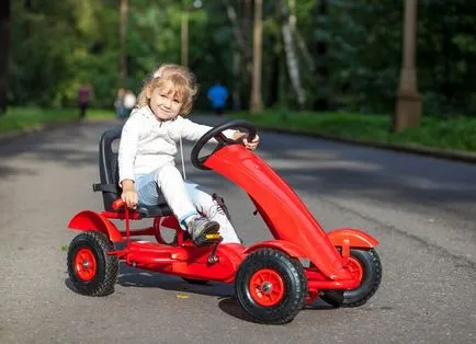 automobile cu pedale pentru copii și adulți, care sunt modul de a face, principalii producători