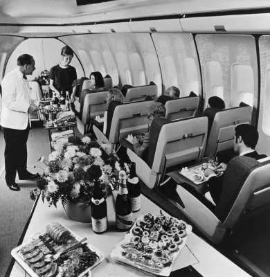 Asta a fost prima interioare ale unui avion de pasageri