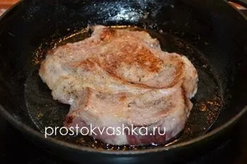 Grillezett hús a csonton - egy egyszerű recept a fotó