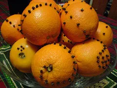 Orange Pomander - интериорна декорация на Нова година