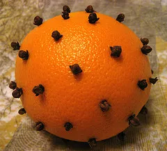 Orange illatos gyantából gyúrt labdacs levegő illatosítás - az újévi belsőépítészeti