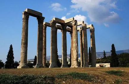 древен храм