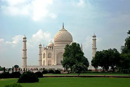 pietre arhitecturale Agra