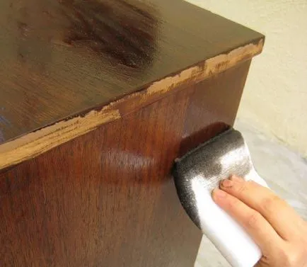 Cum să picteze mobilier vopsea lac, furnir, produse de lustruit - un lucru ușor