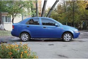 Chevrolet Aveo, Daewoo Lanos rokonok versenytársak