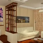 хол интериорен дизайн в пететажна апартамент в къщата на панела, стая с кухненски проект