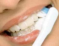 Начало избелване на зъбите импровизирани средства