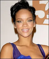 Evolution coafurile Rihanna (rihanna) 3