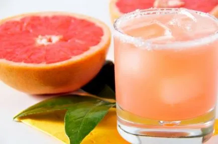 Sucul de grapefruit proaspat de la un fruct neobișnuit