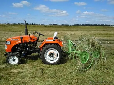 Rake Tedder la tractor, fân, cu propriile sale mâini