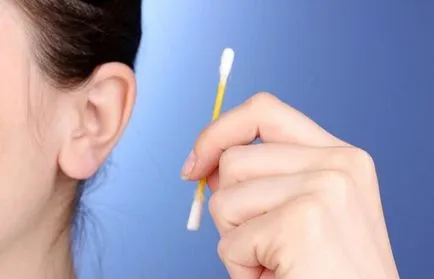 Hogyan biztonságosan és hatékonyan tisztítható a fülek hasznos tippet!