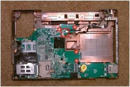 Hogyan szétszedni laptop Lenovo ThinkPad SL510 (lenovo IBM ThinkPad SL510 szétszerelés)