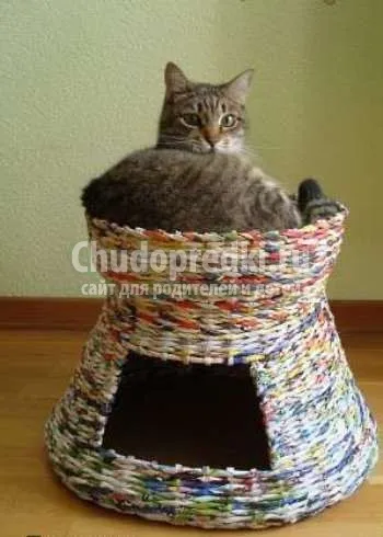 Hogyan készítsünk egy házat a macska varázsló lépésről lépésre osztályú fotó