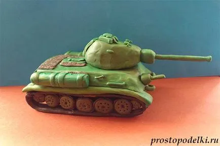 Hogyan készítsünk egy T-34 tank a gyurma szakaszokban fotókkal és videó